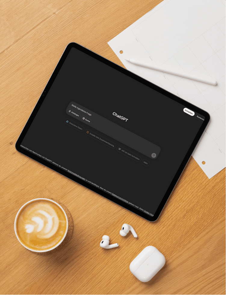 Cozy Bild. Ein Tablet mit Chat GPT geöffnet